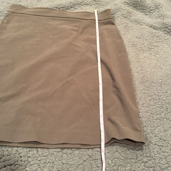 Avenue Montaigne Pencil Skirt Size 8 Made in the USA - Picture 3 of 5